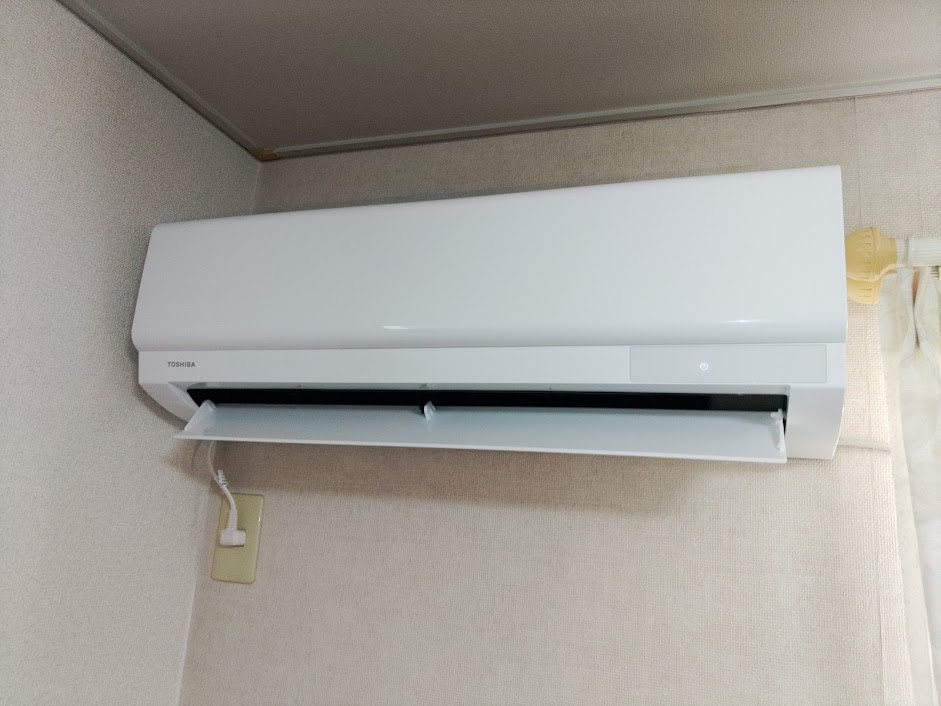 エアコン工事 岡山市北区牧石地区にてエアコン工事 | 株式会社コートー電器